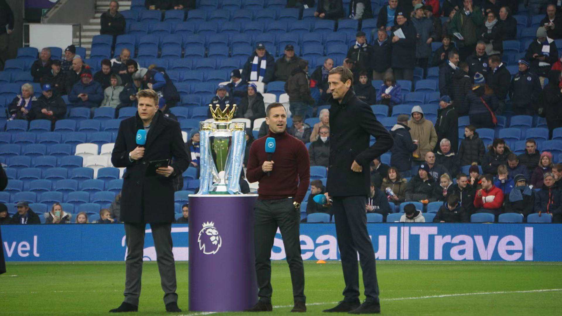 教练不断调 教练不断调